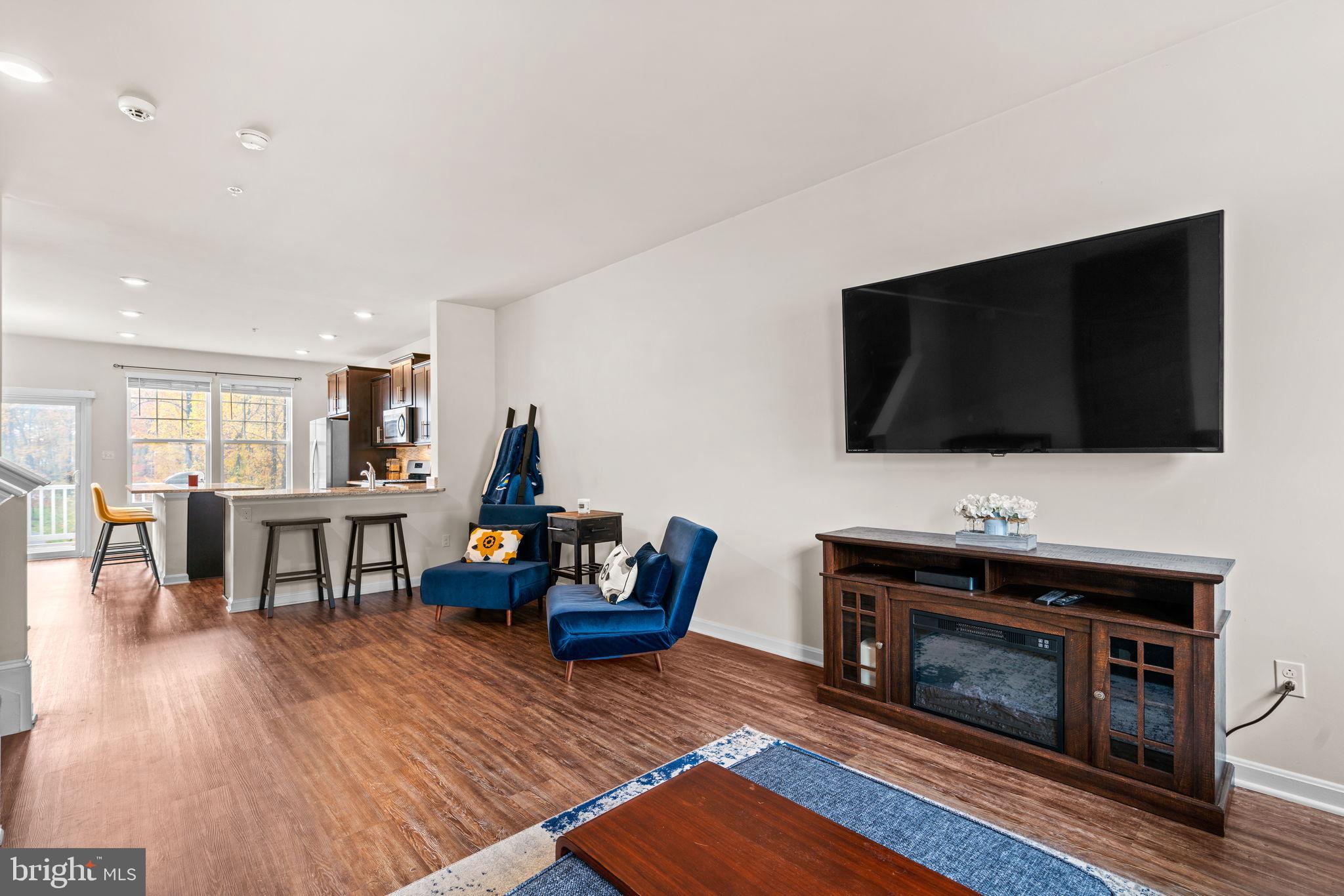 PARKSIDE - Residential Lease