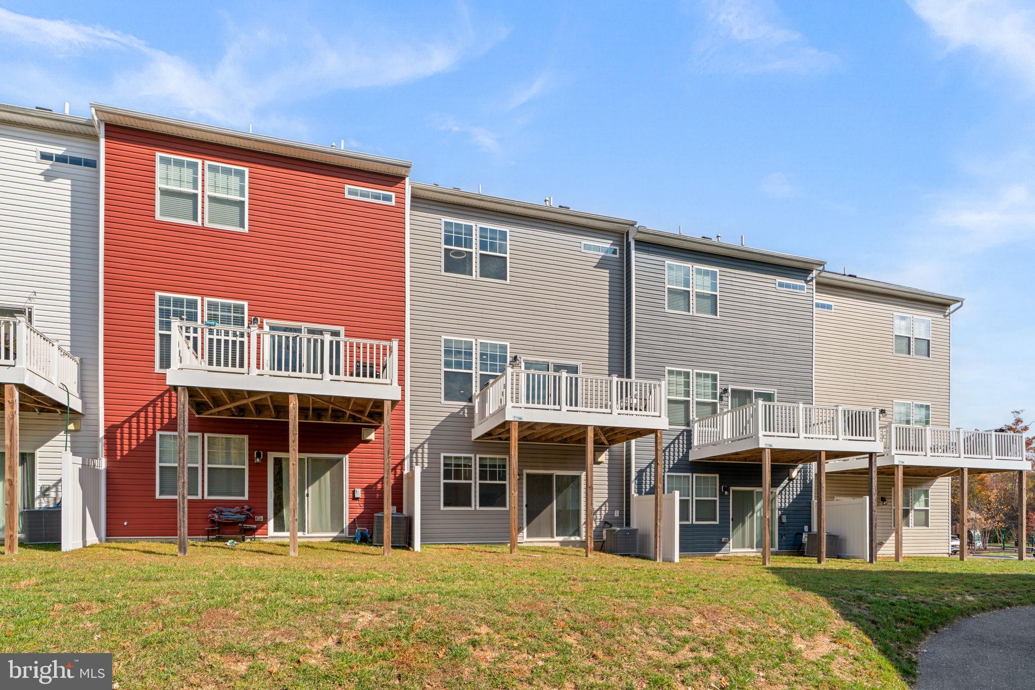 PARKSIDE - Residential Lease