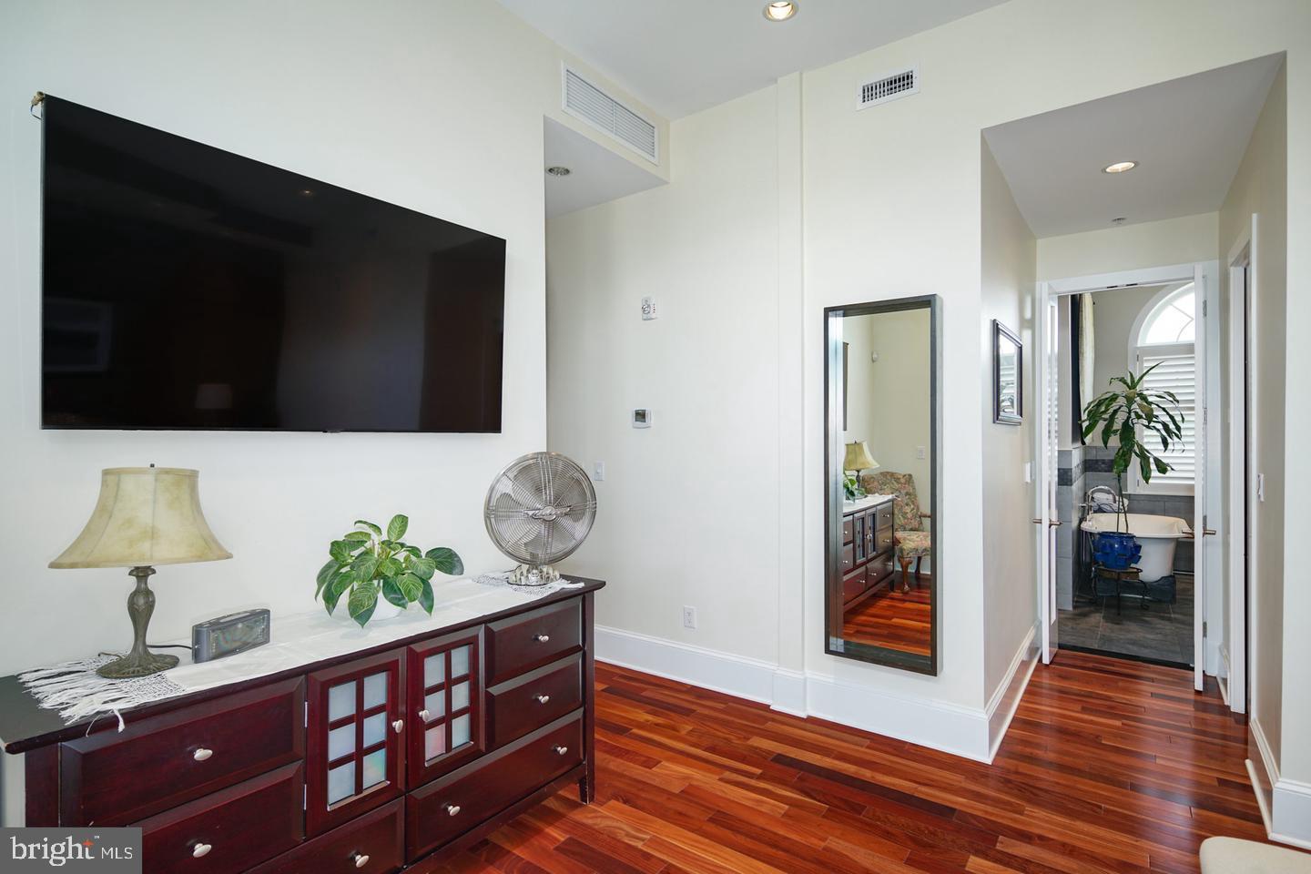 NEWBOLD - Residential Income