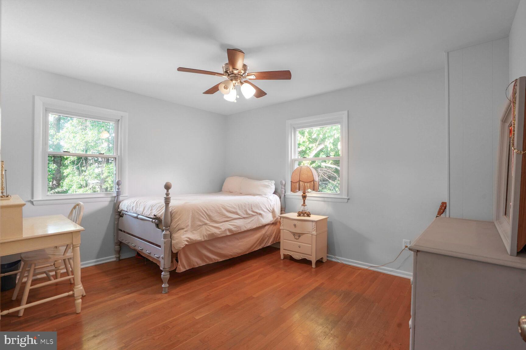 DUNN LORING WOODS - Residential