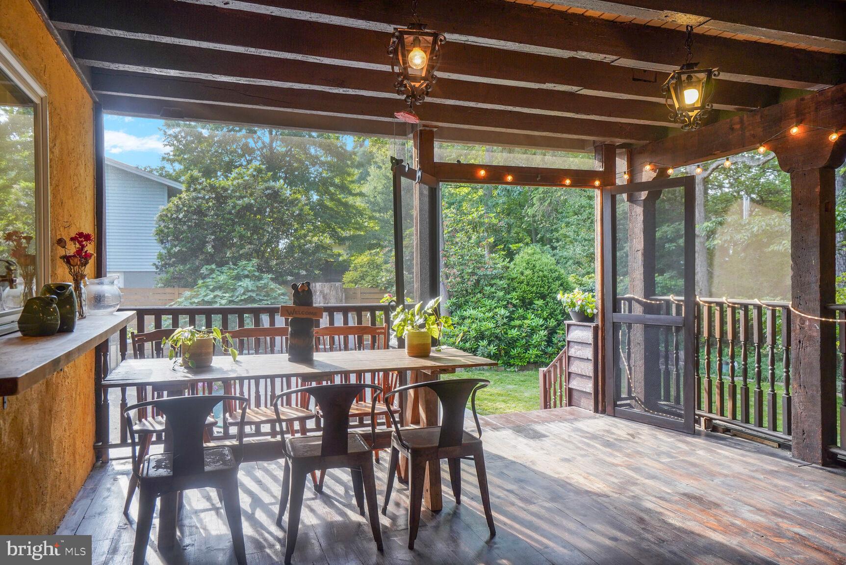 DUNN LORING WOODS - Residential