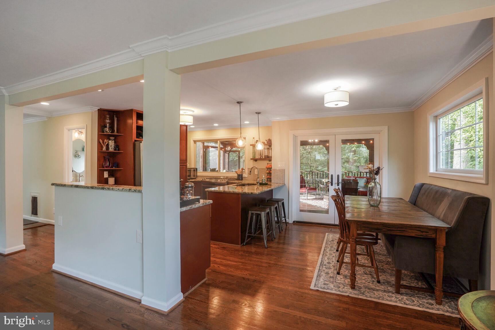 DUNN LORING WOODS - Residential