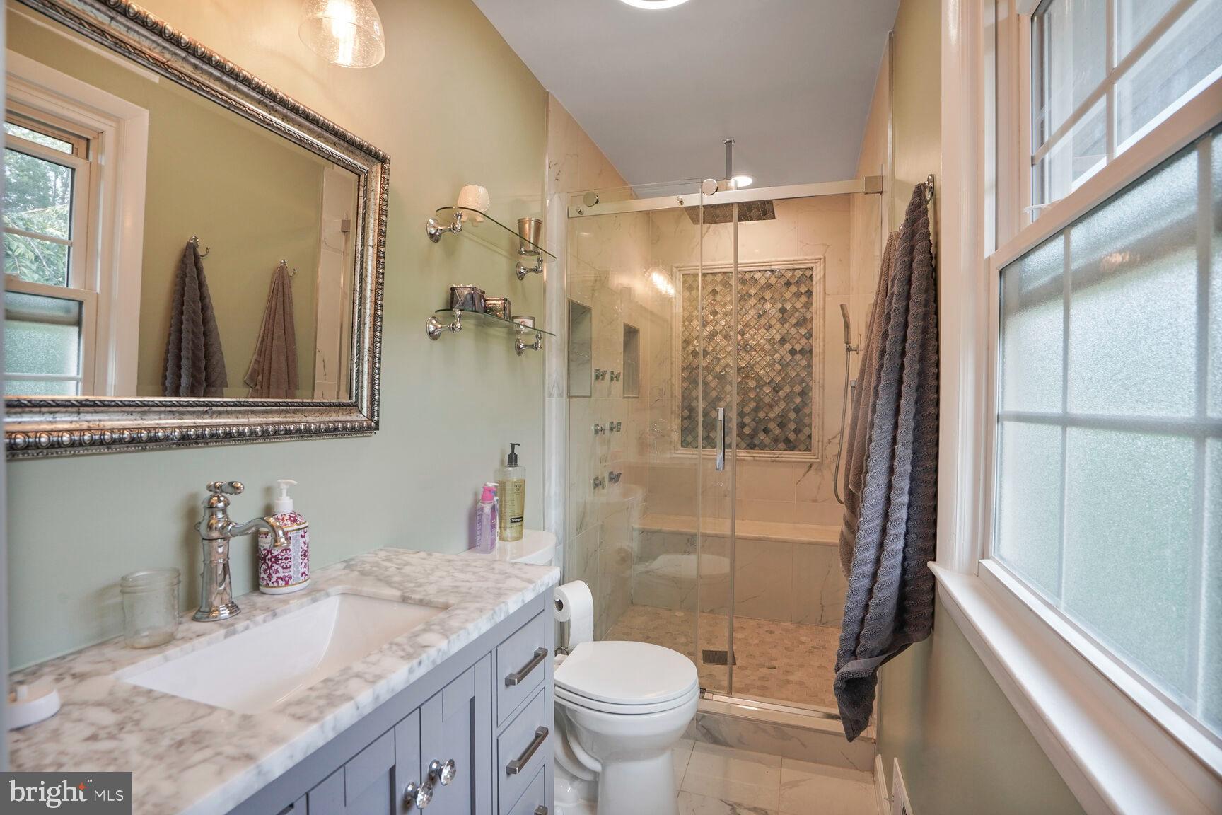 DUNN LORING WOODS - Residential