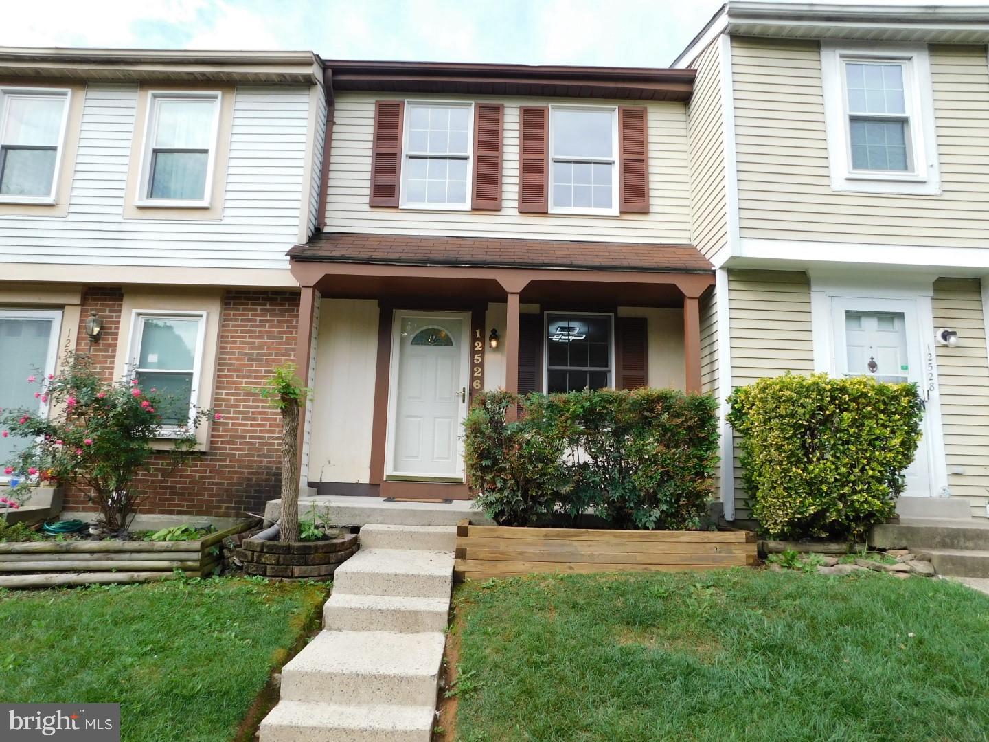 GUNNERS LAKE VILLAGE - Residential