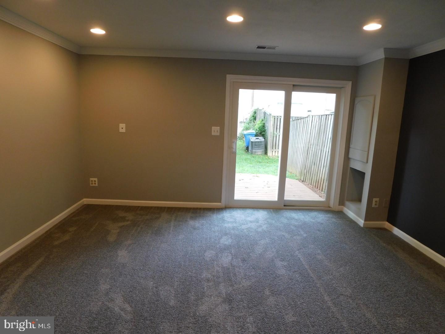 GUNNERS LAKE VILLAGE - Residential