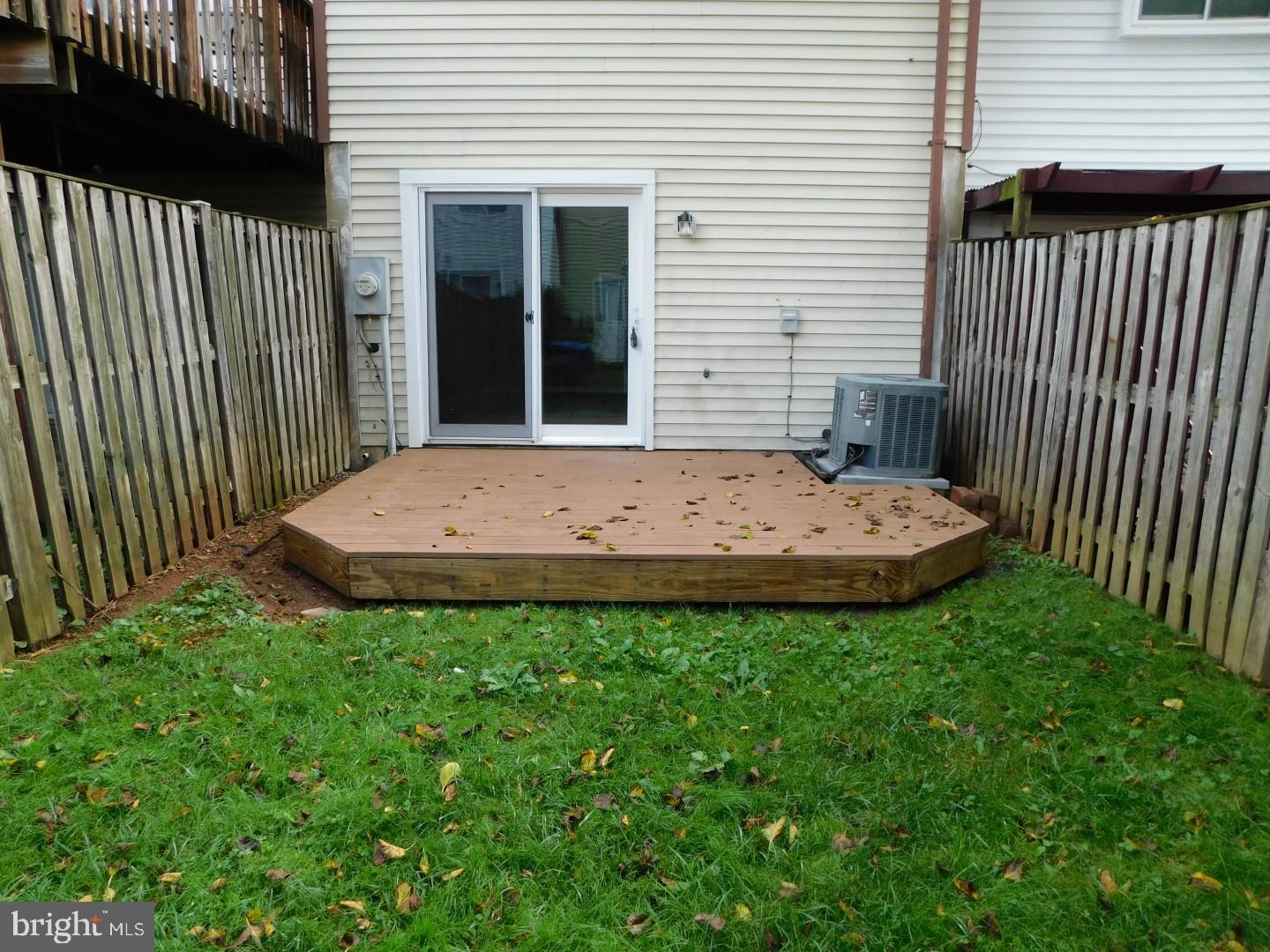 GUNNERS LAKE VILLAGE - Residential