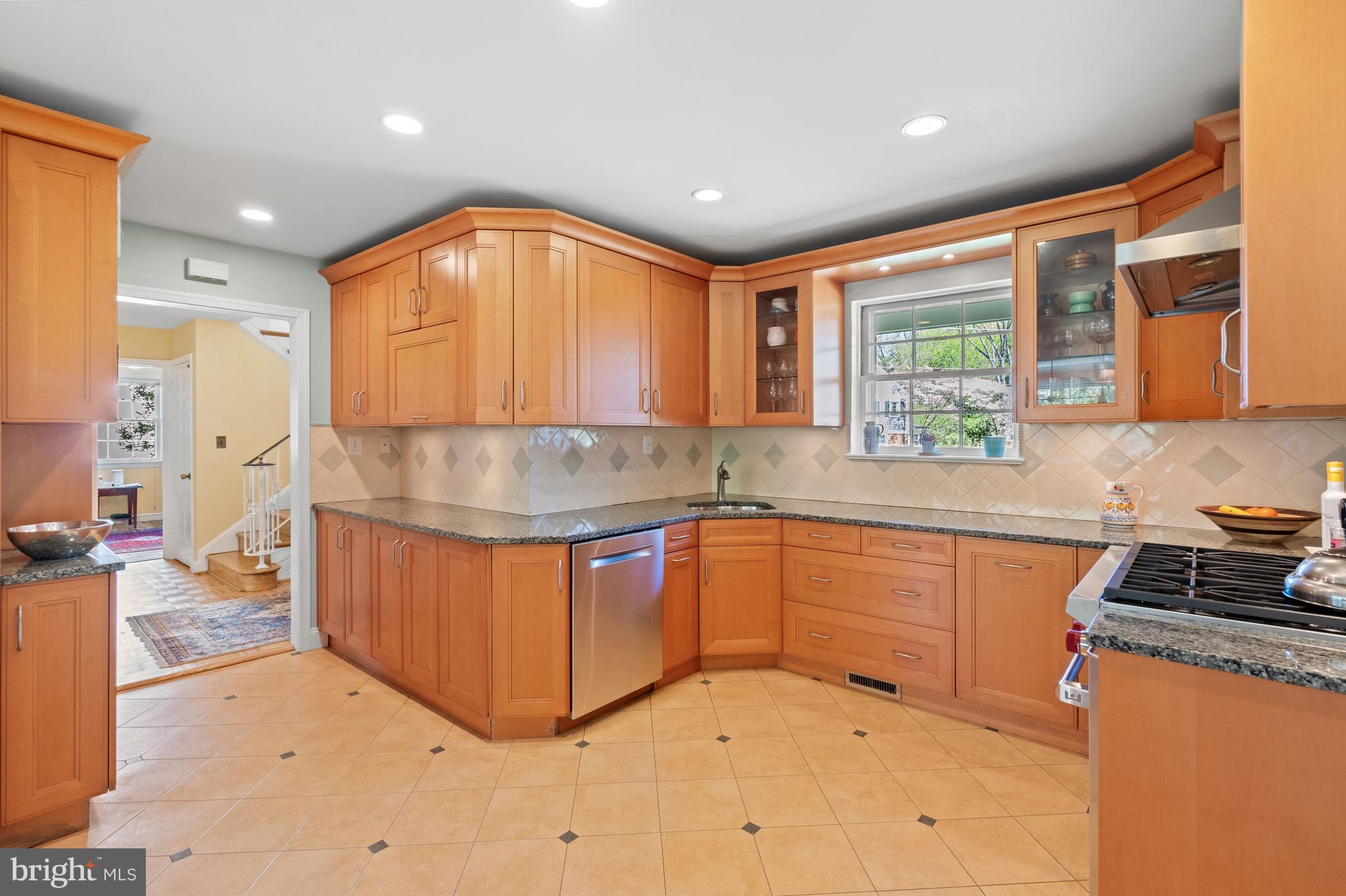 CHEVY CHASE - Residential