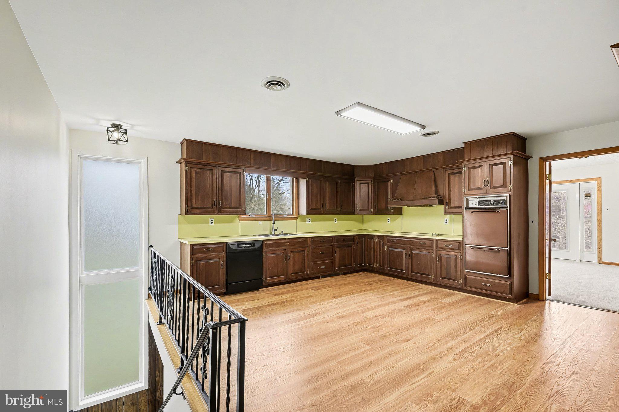LIBERTY GROVE - Residential