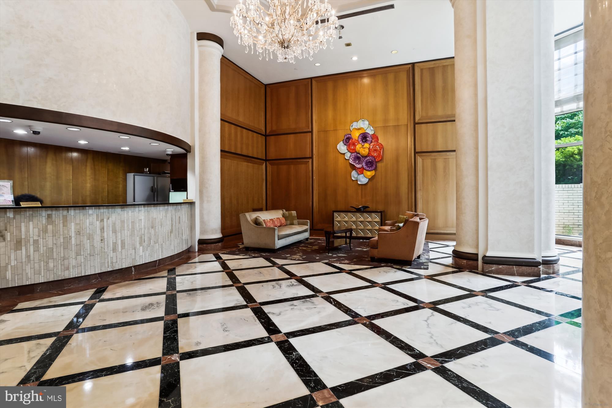 SOMERSET HOUSE - Residential