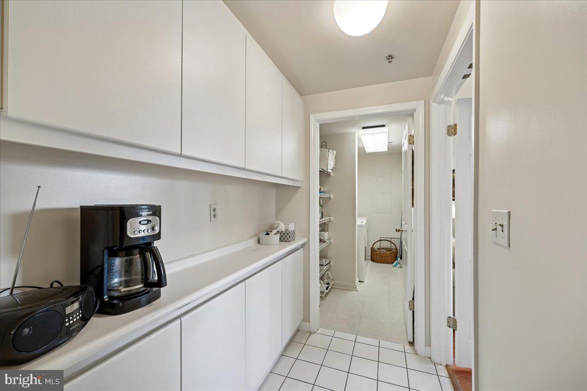 SOMERSET HOUSE - Residential