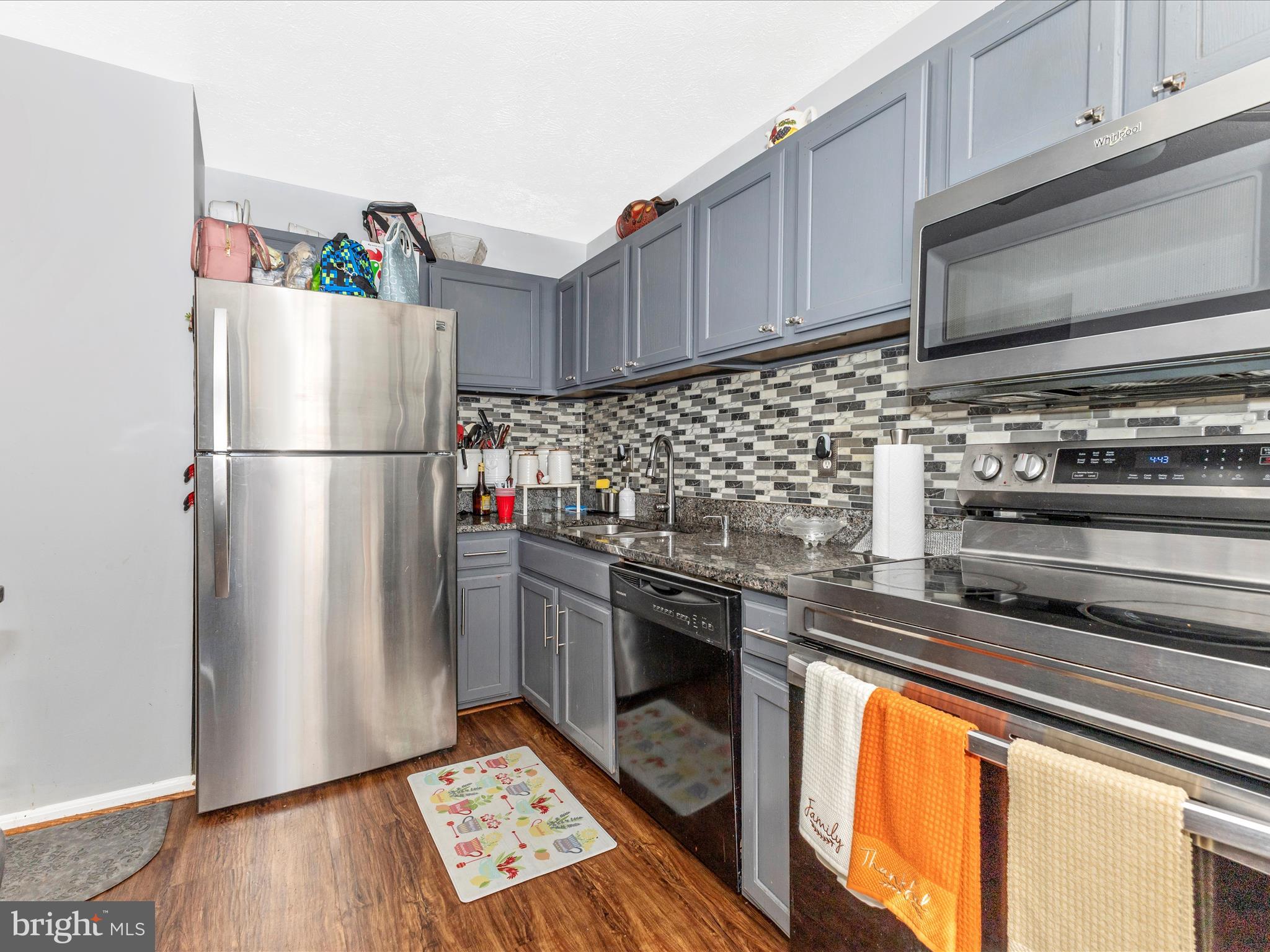 CAPITAL VIEW - Residential