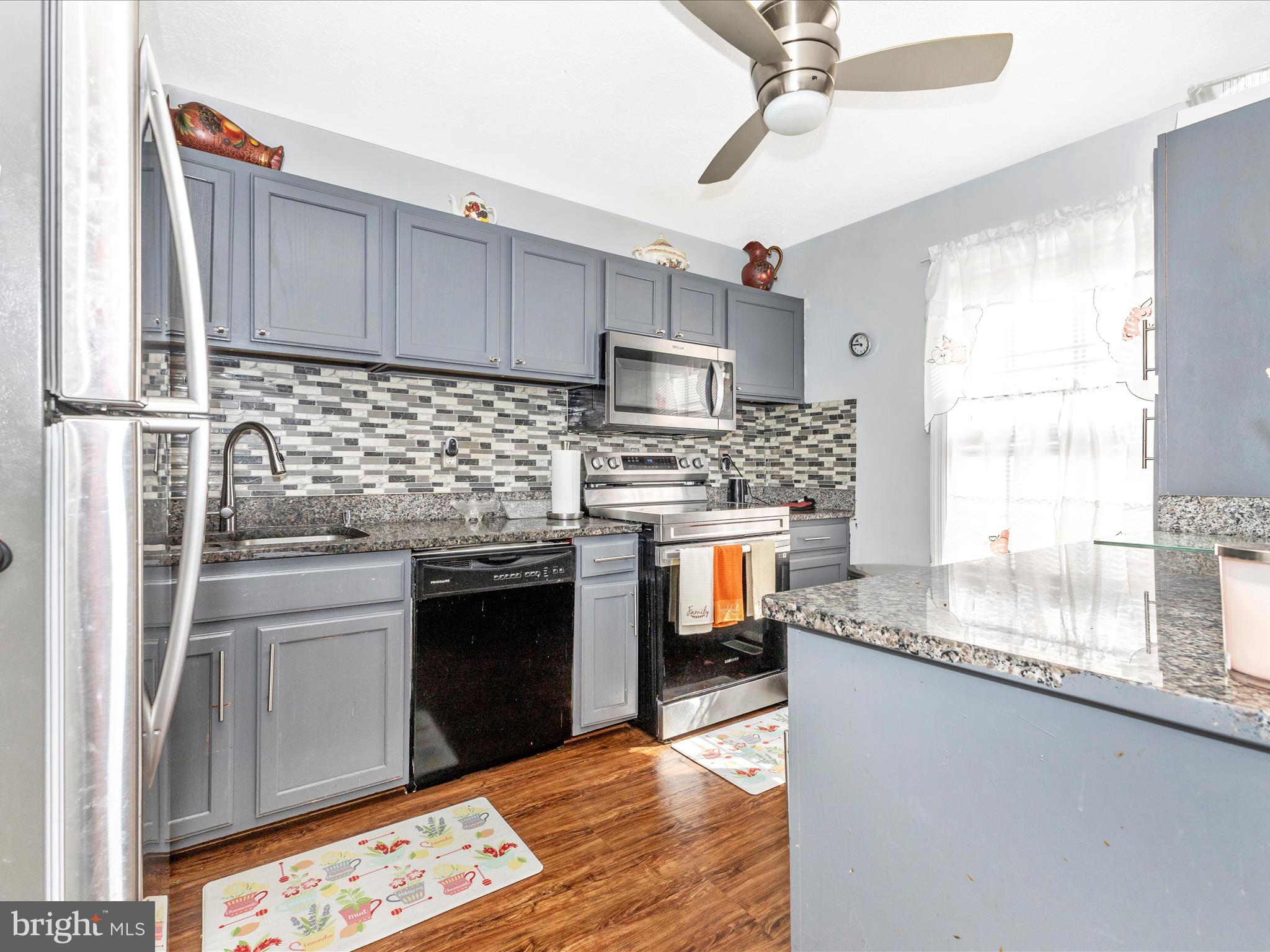 CAPITAL VIEW - Residential