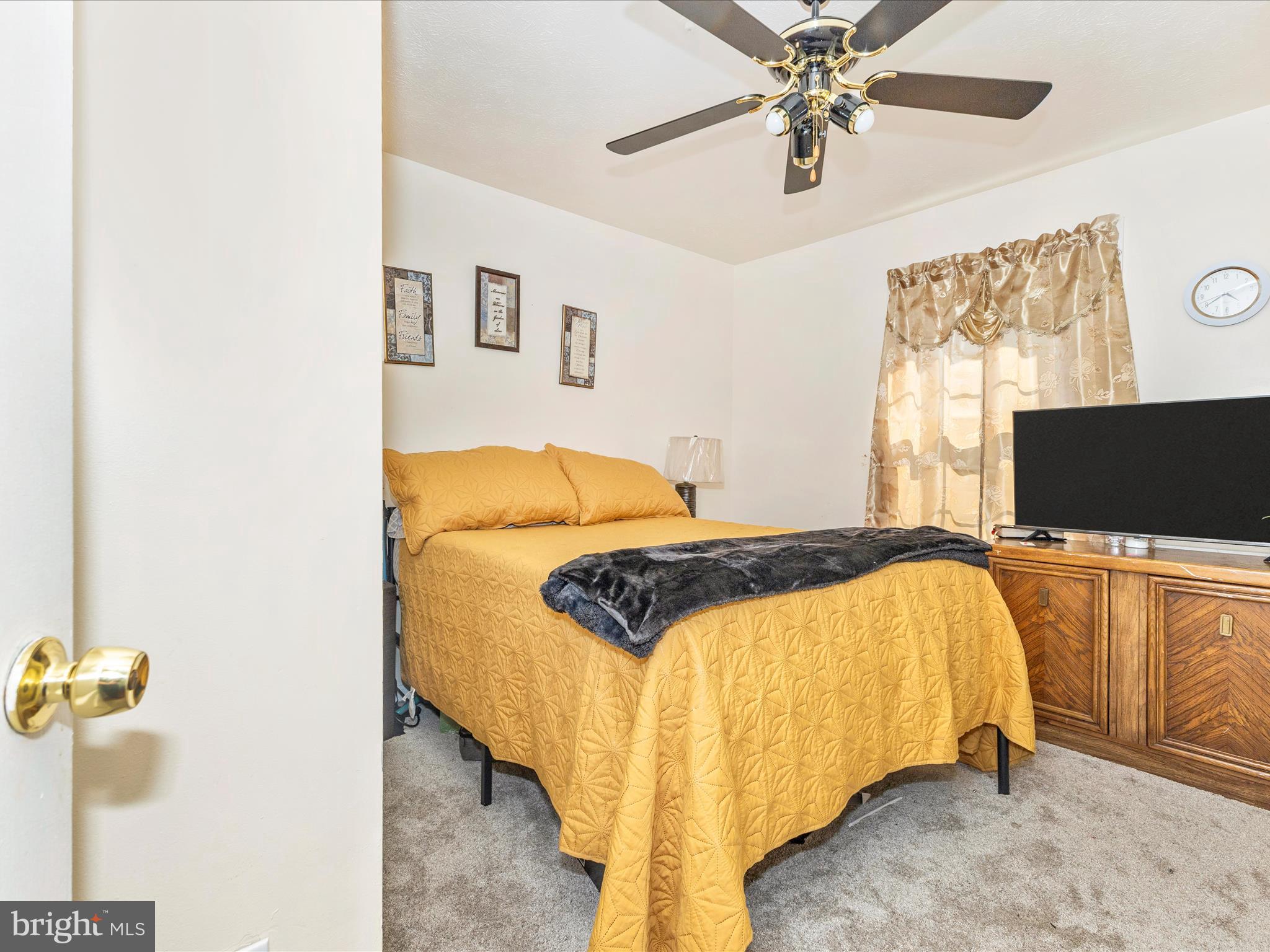 CAPITAL VIEW - Residential