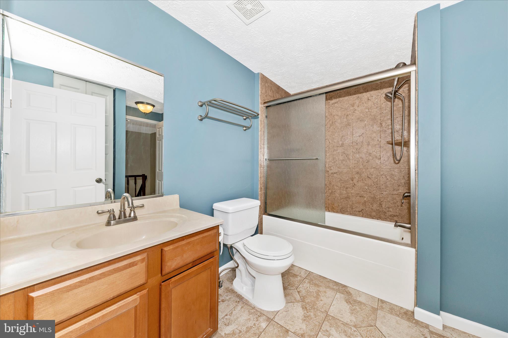 FARMBROOK - Residential