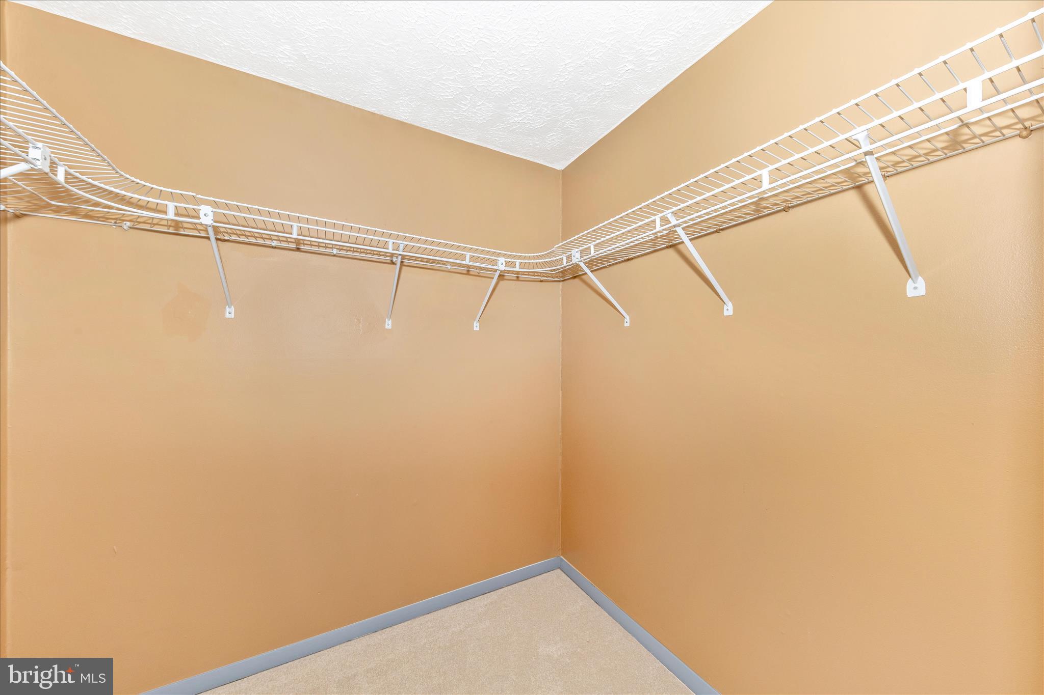 FARMBROOK - Residential