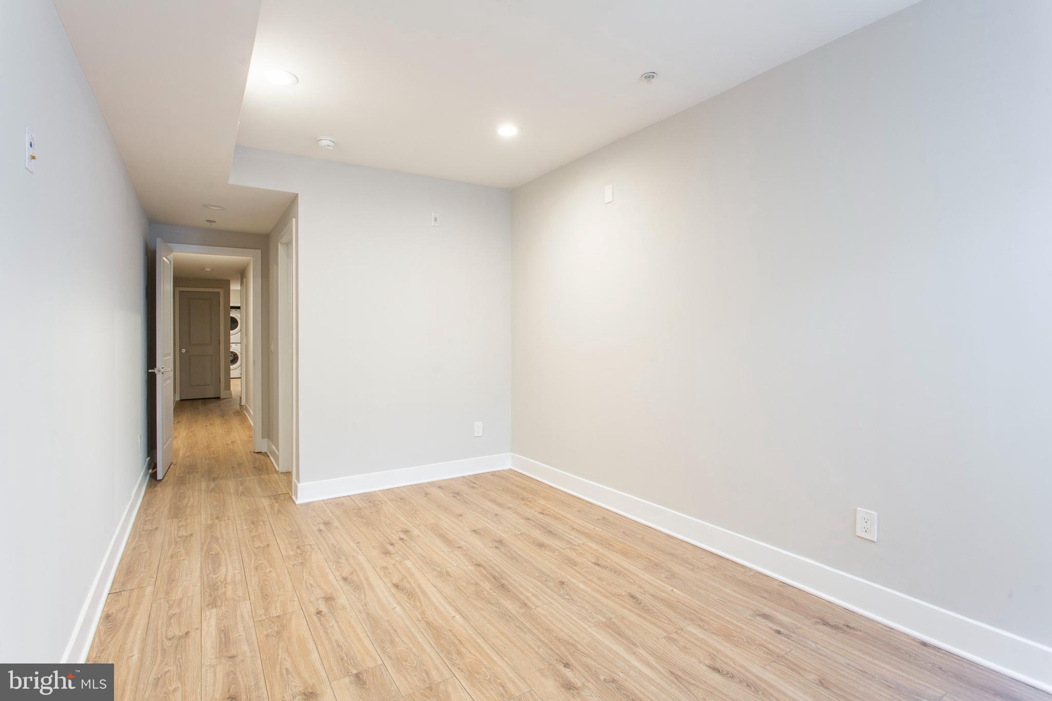 FRANCISVILLE - Residential Income