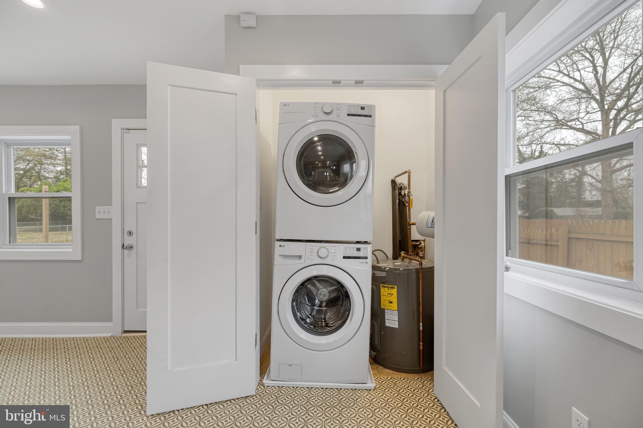 EDMONSTON - Residential Lease