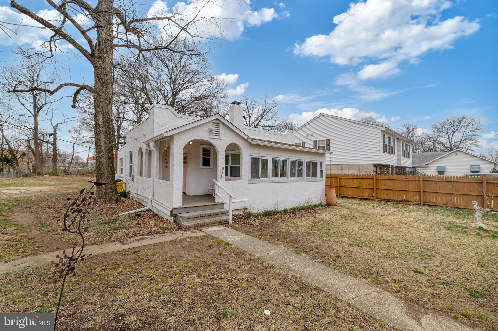 EDMONSTON - Residential Lease