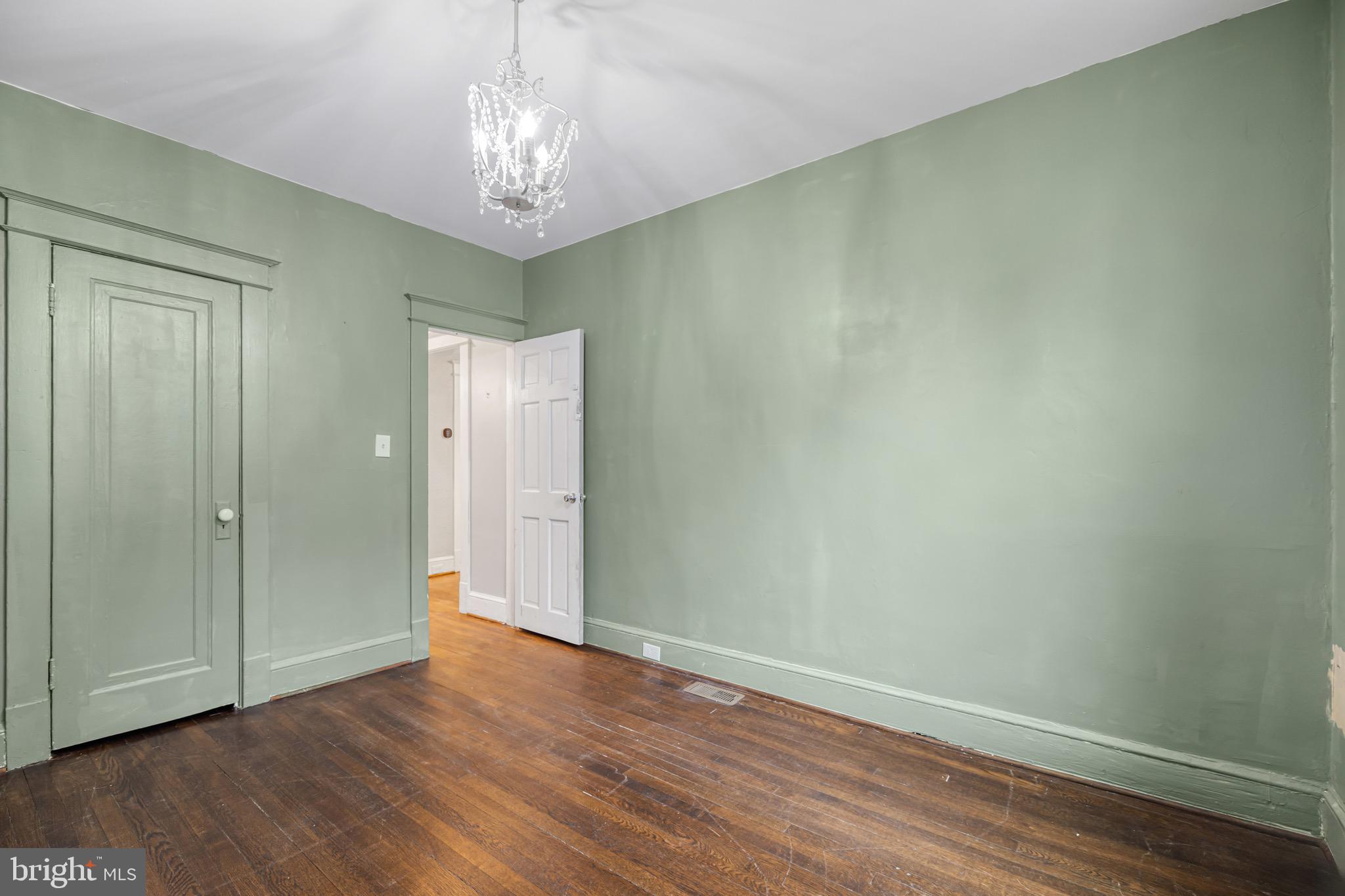 EDMONSTON - Residential Lease