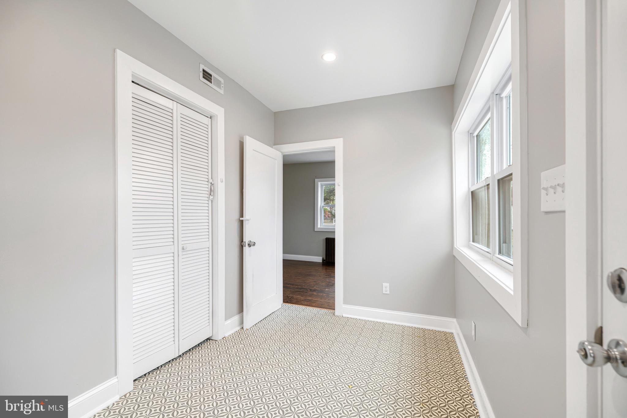 EDMONSTON - Residential Lease