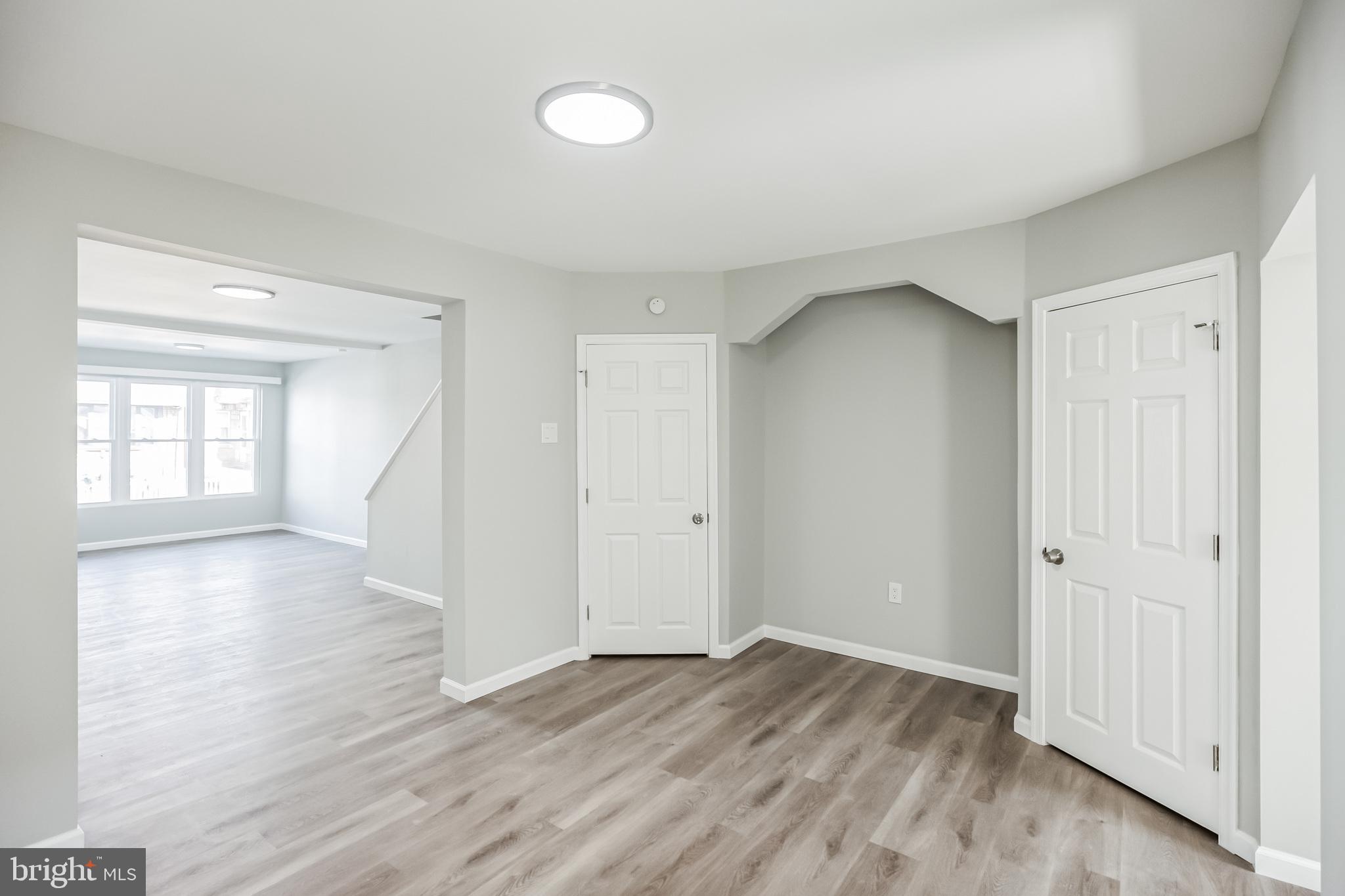 MAYFAIR - Residential