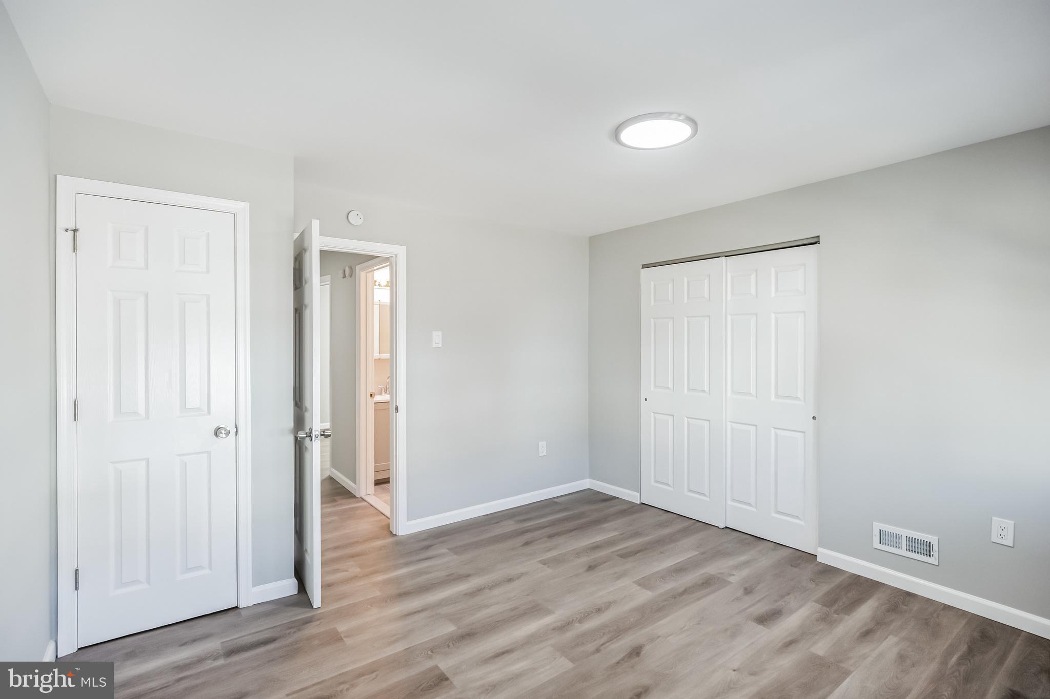 MAYFAIR - Residential