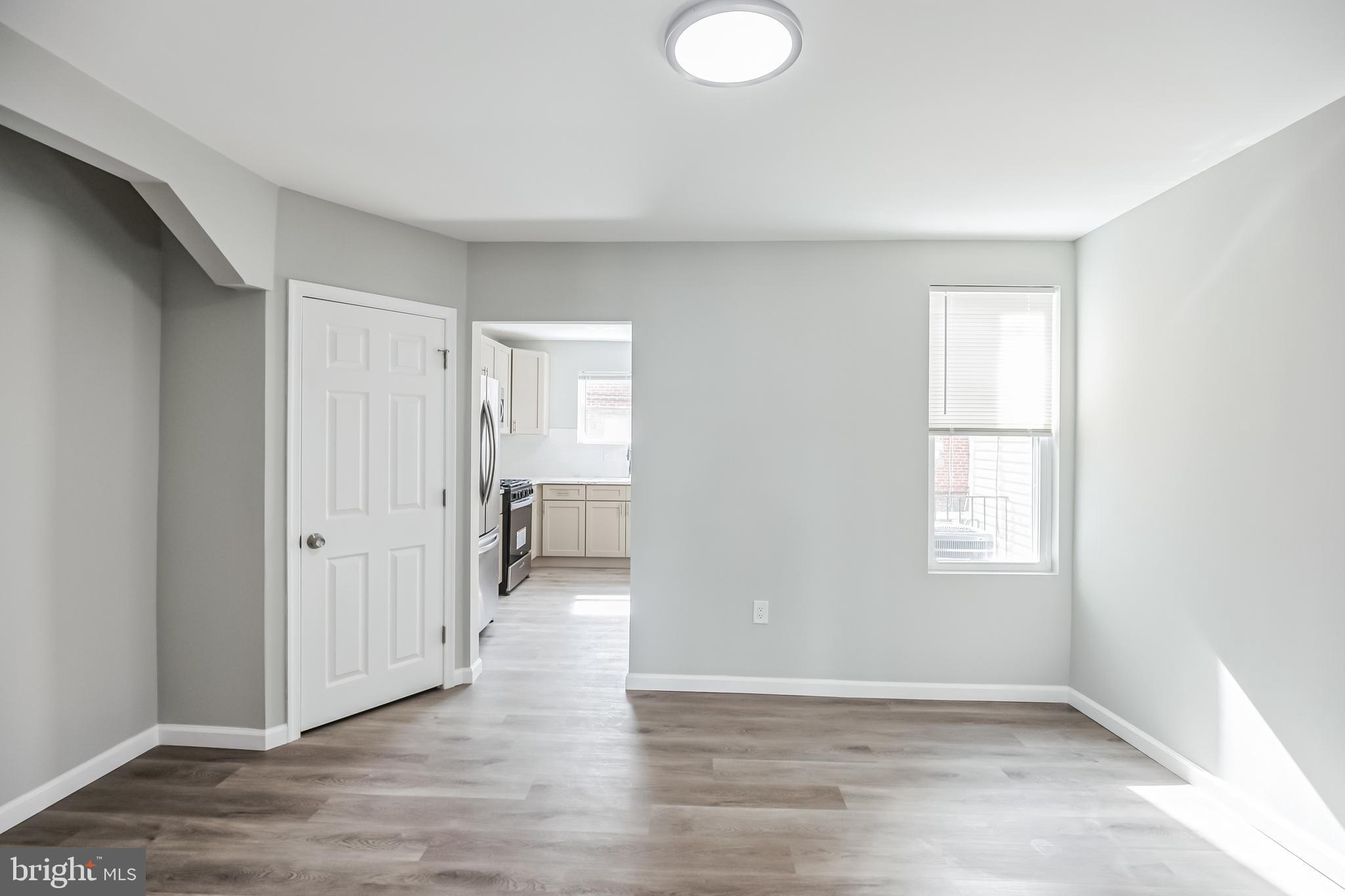 MAYFAIR - Residential