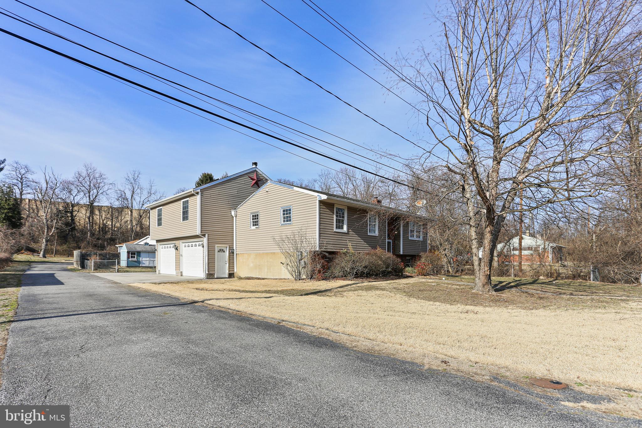 HARRIS HEIGHTS - Residential