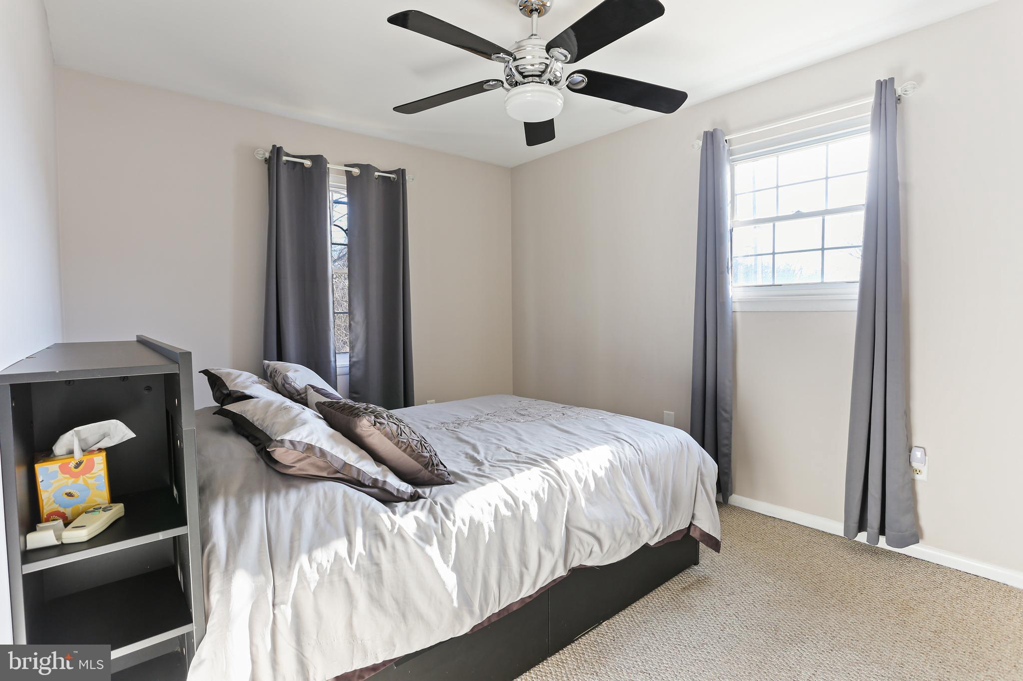 HARRIS HEIGHTS - Residential