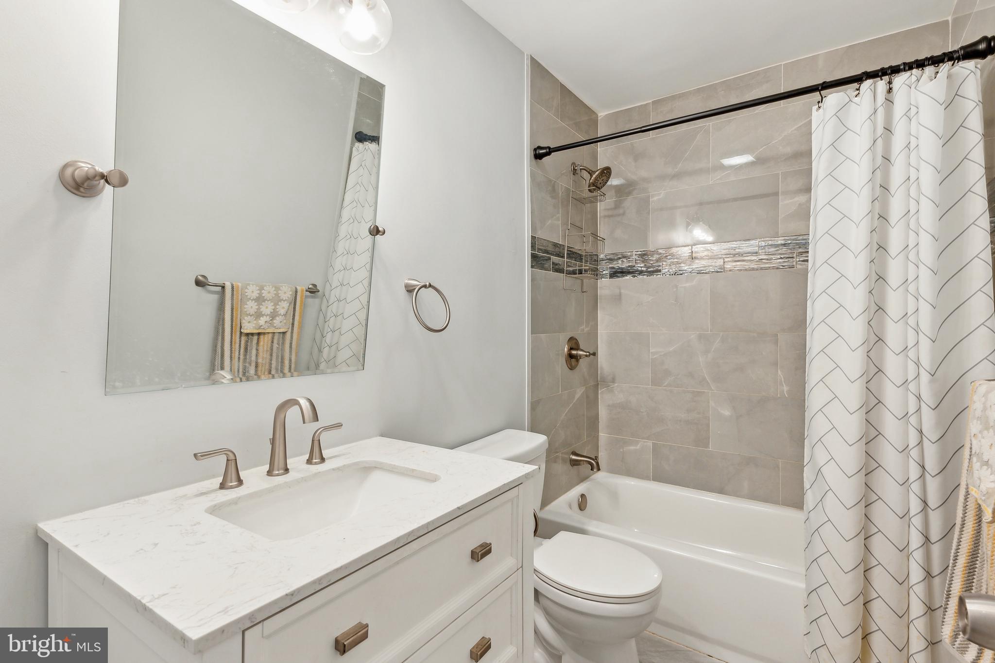 GREENMOUNT WEST - Residential