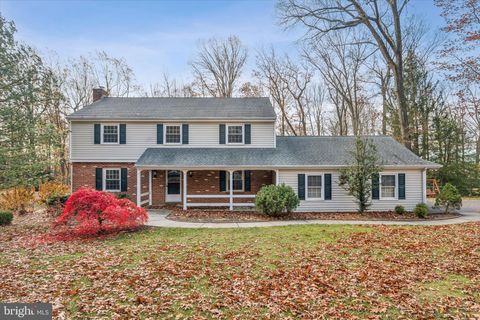 1042 W KINGS HIGHWAY COATESVILLE PA 19320