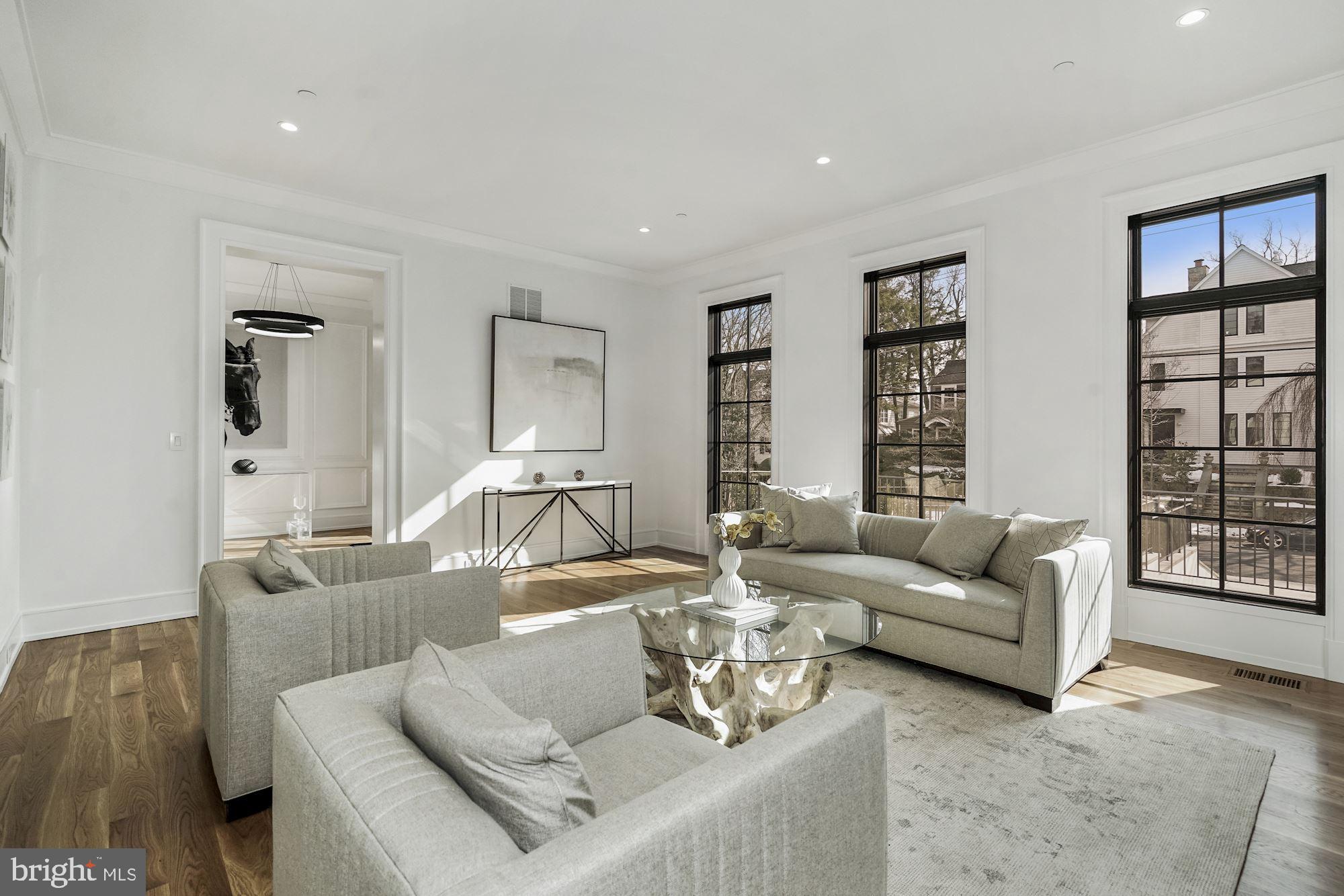 WESLEY HEIGHTS - Residential