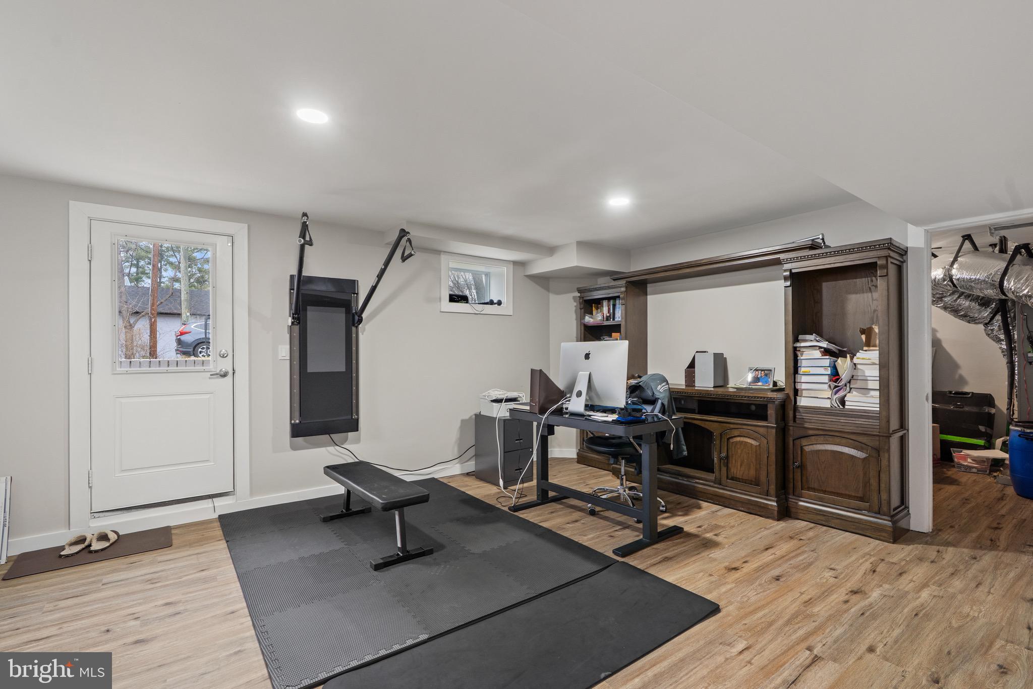 COLVIN RUN - Residential