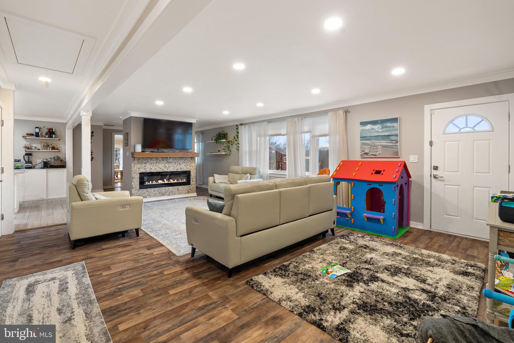 COLVIN RUN - Residential