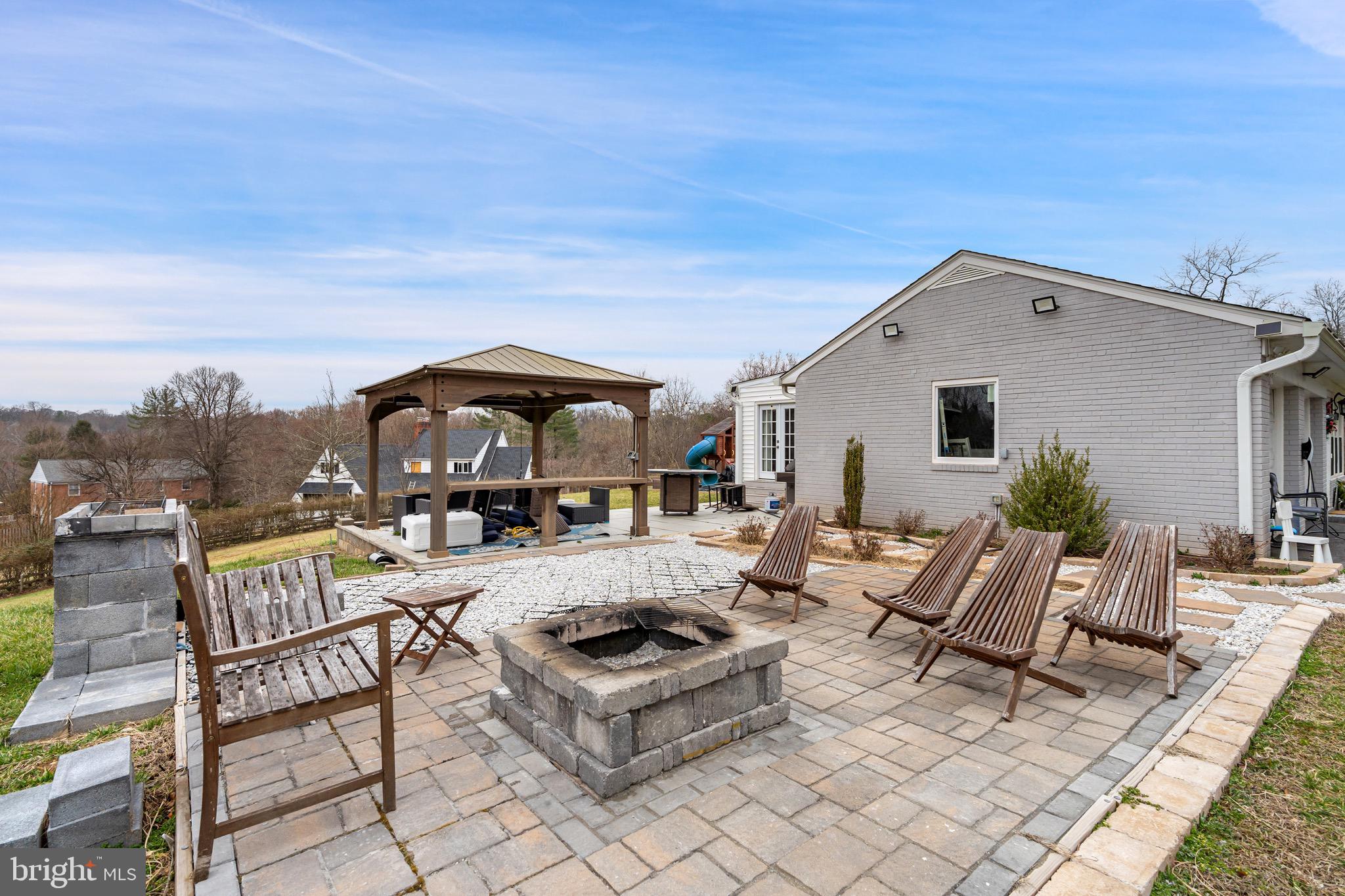 10022 COLVIN RUN ROAD