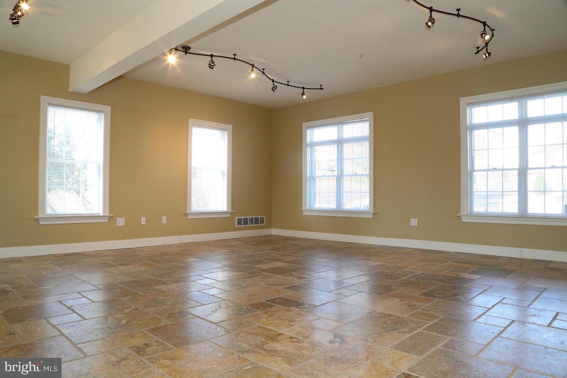 BENT CREEK - Residential