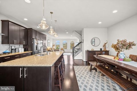 19237 ABBEY MANOR DRIVE BROOKEVILLE MD 20833