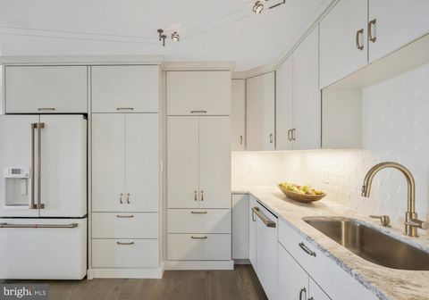 3800 FAIRFAX DRIVE 802 ARLINGTON VA 22203