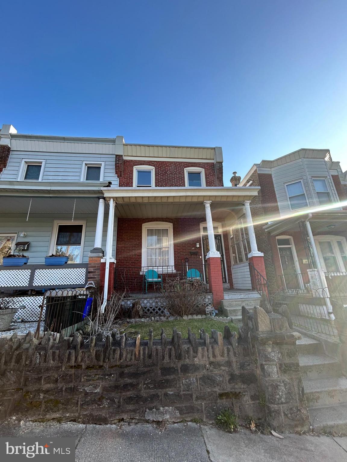 ROXBOROUGH - Residential Lease