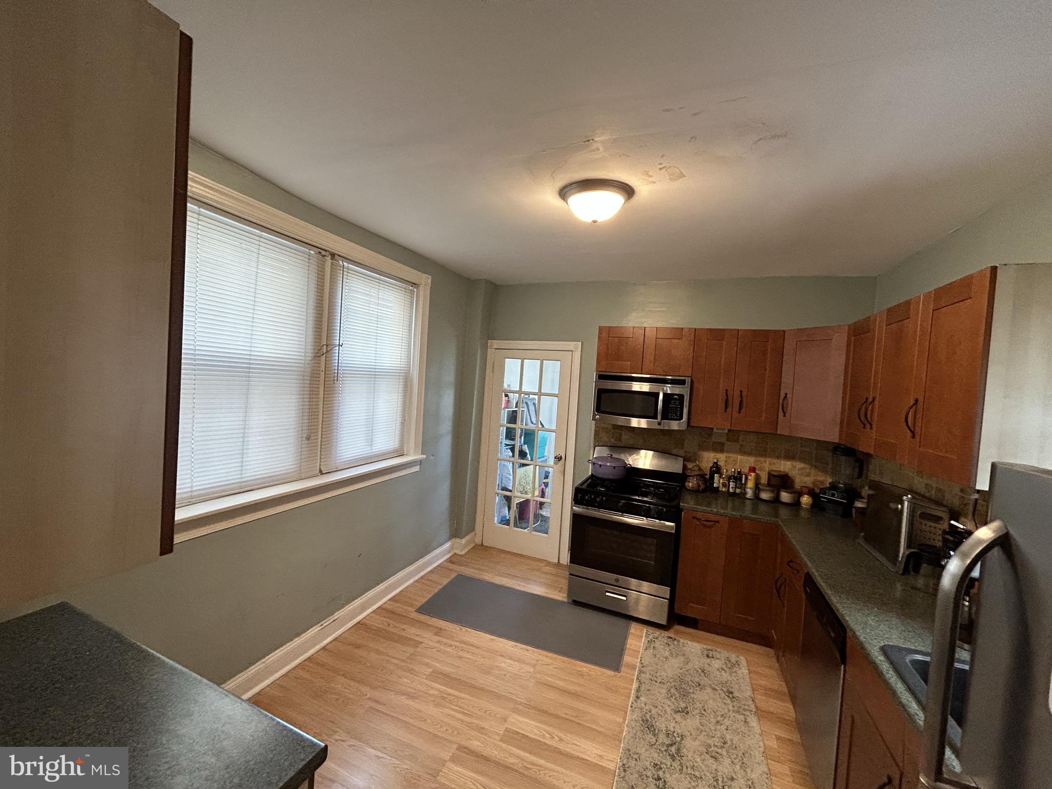 ROXBOROUGH - Residential Lease