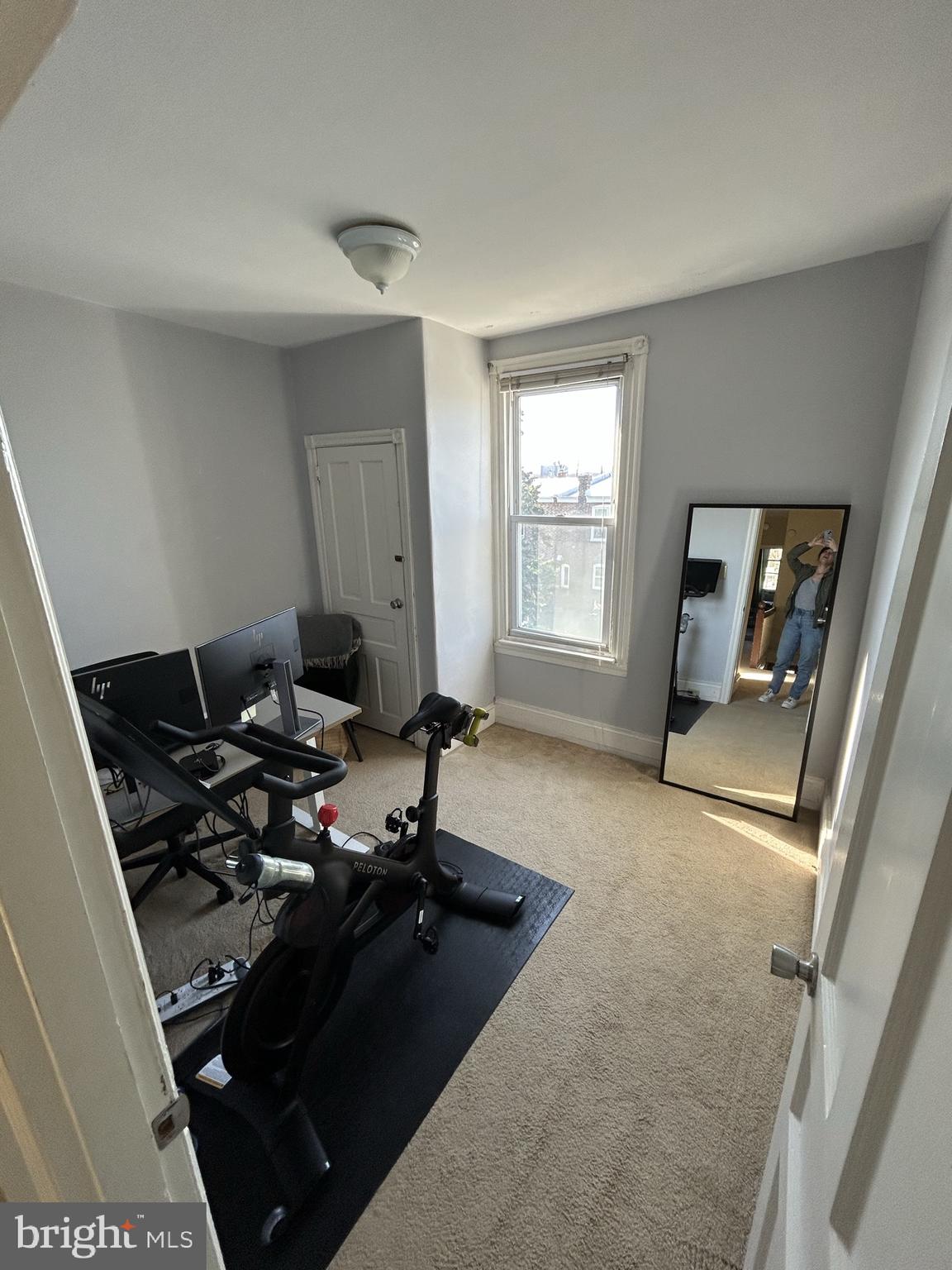 ROXBOROUGH - Residential Lease