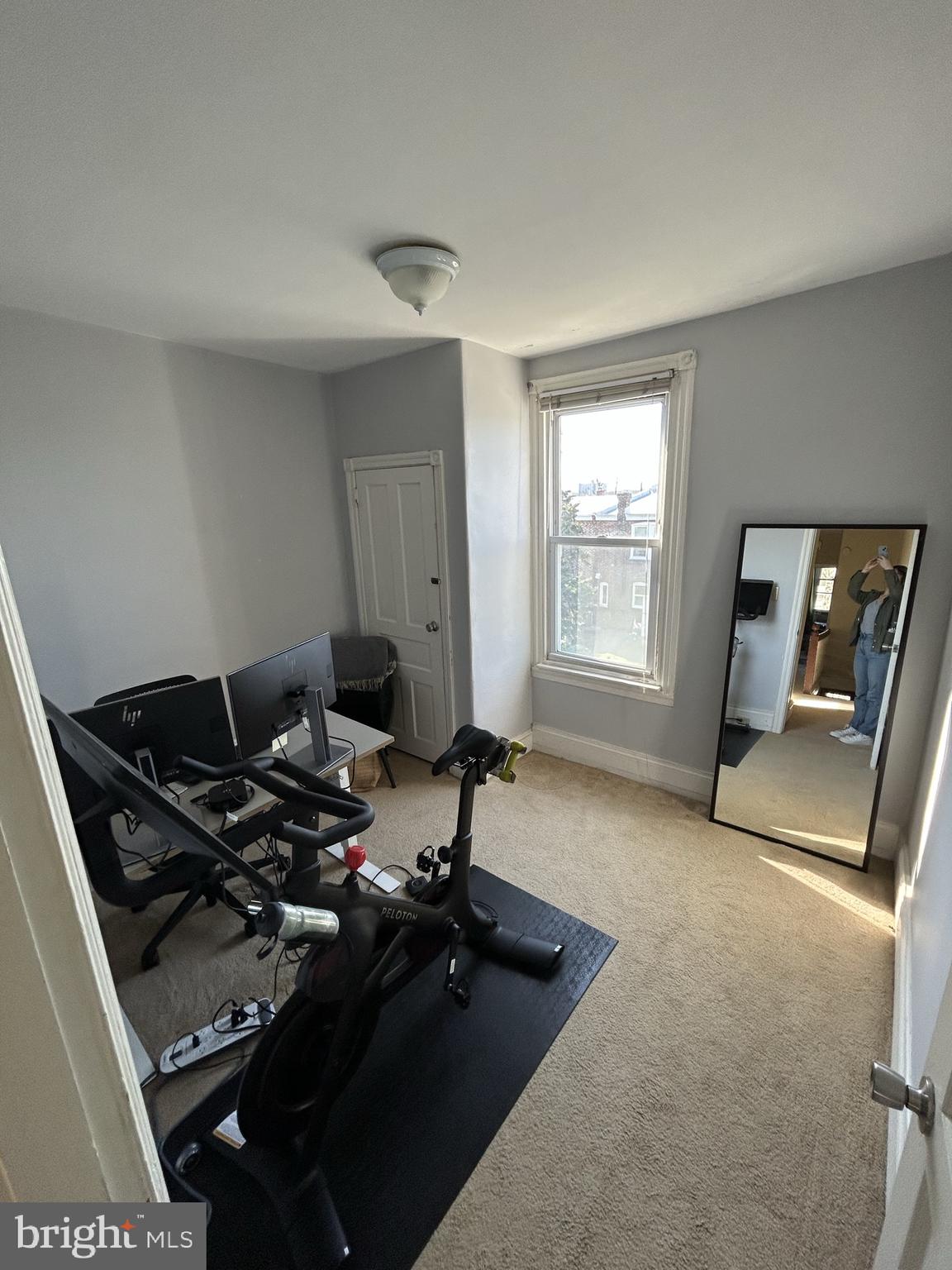 ROXBOROUGH - Residential Lease