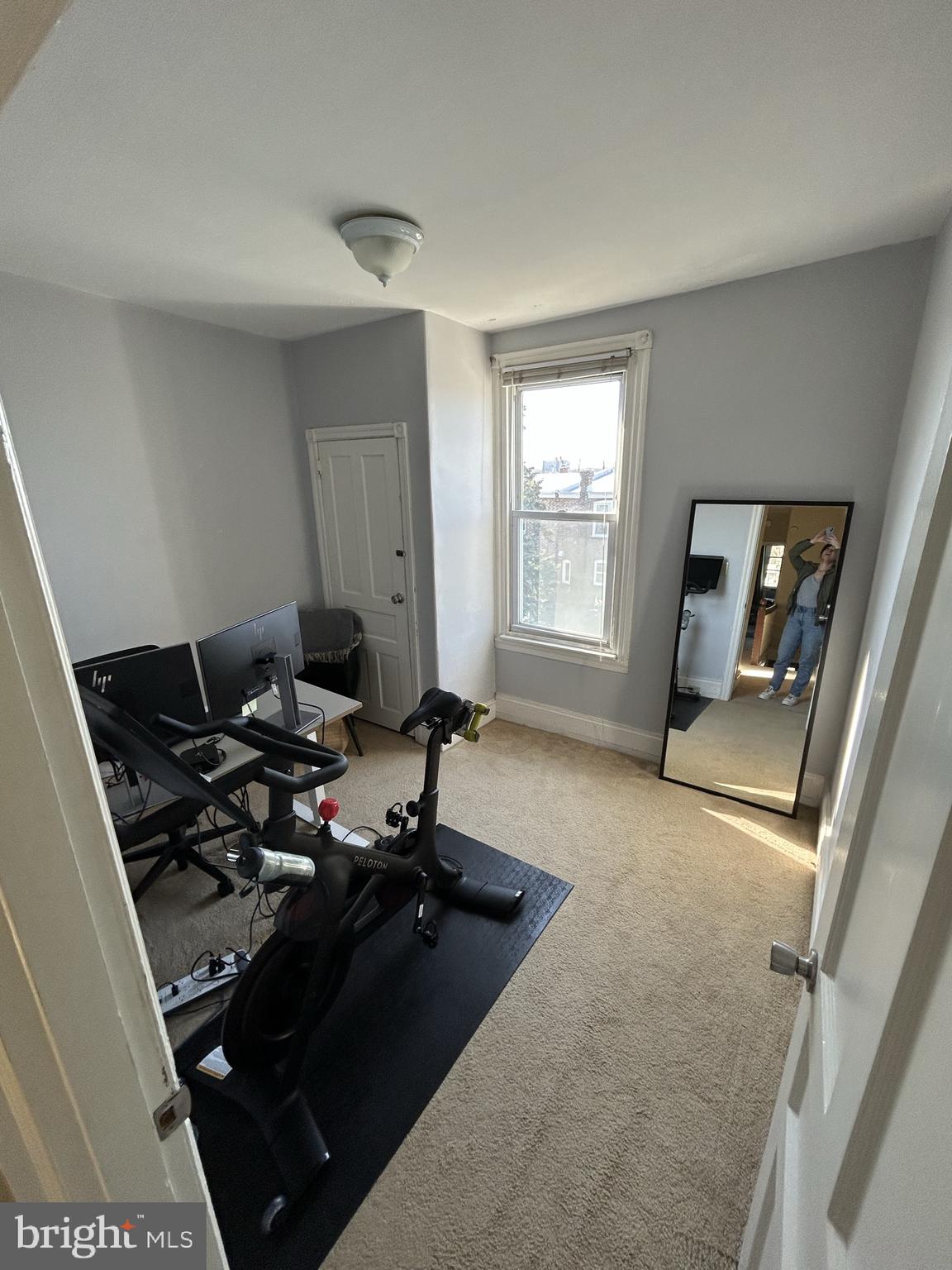 ROXBOROUGH - Residential Lease