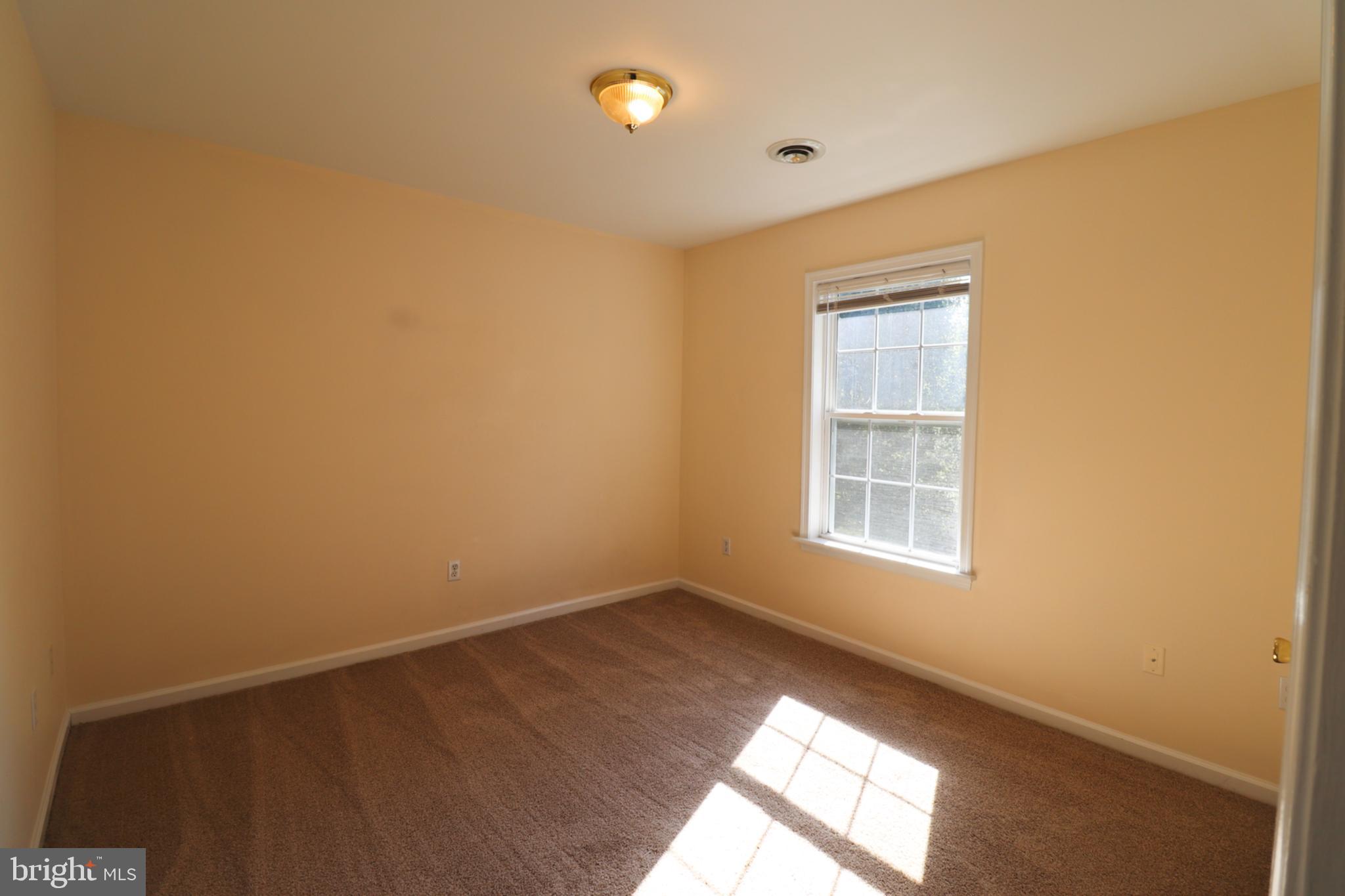 STONE GATE - Residential