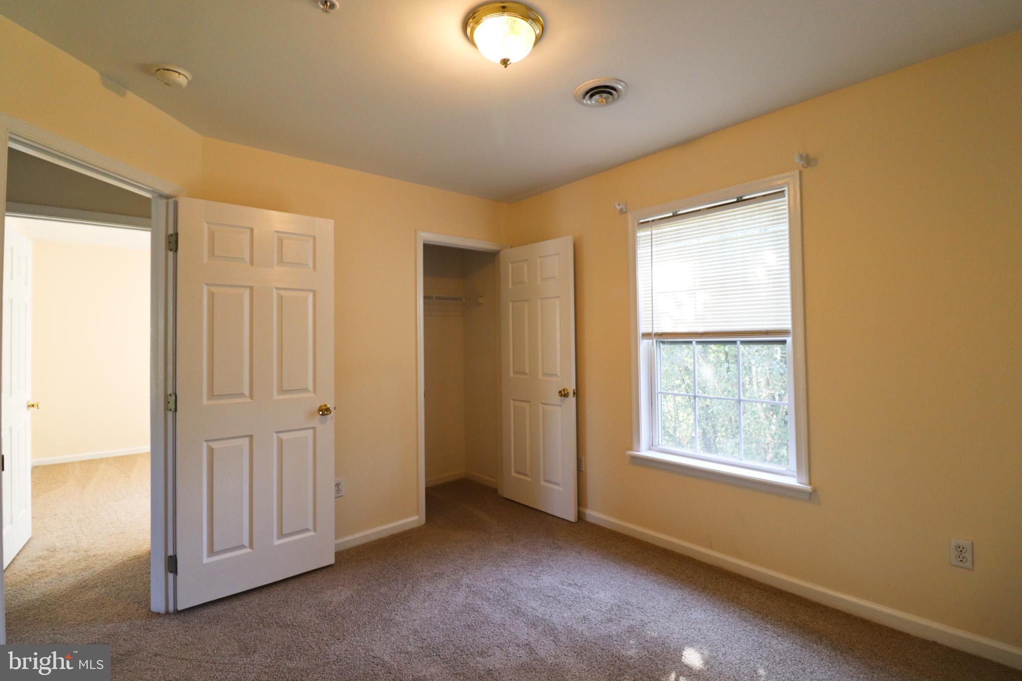 STONE GATE - Residential