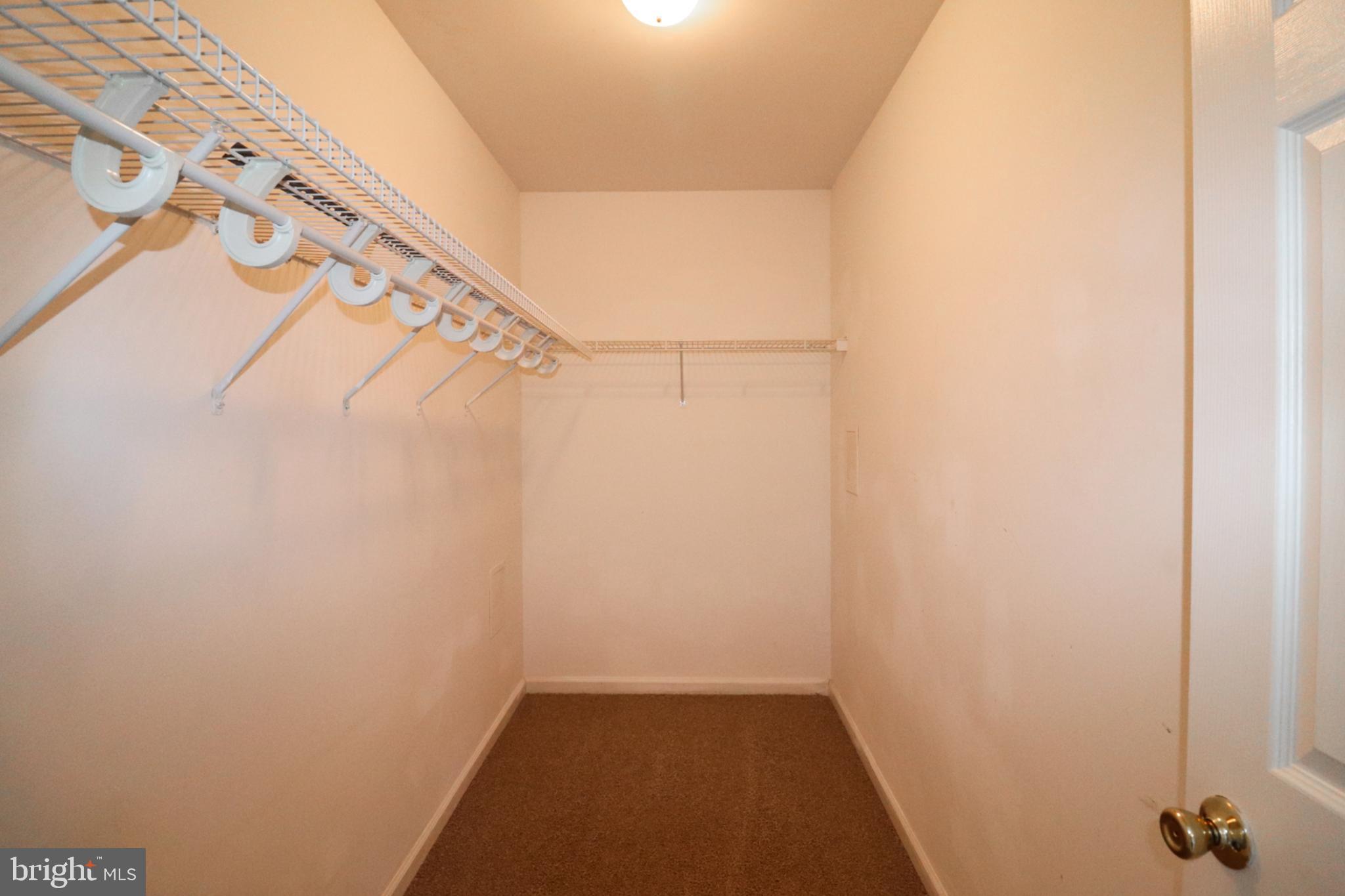 STONE GATE - Residential