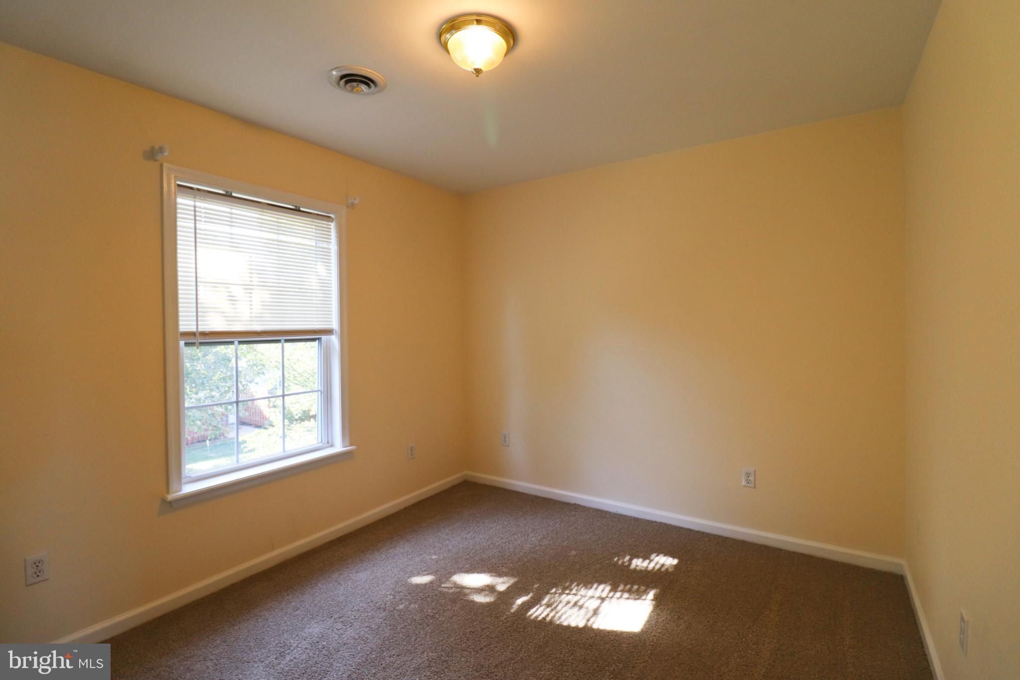 STONE GATE - Residential