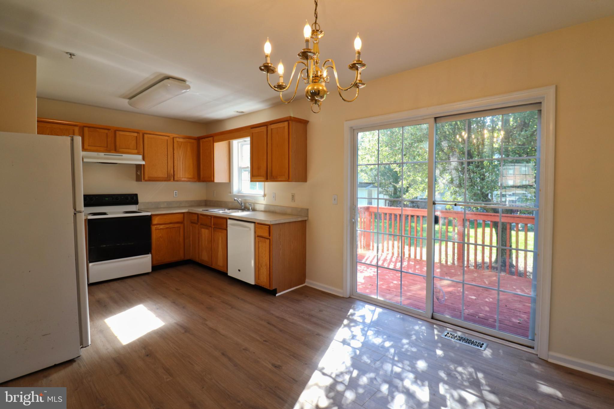 STONE GATE - Residential