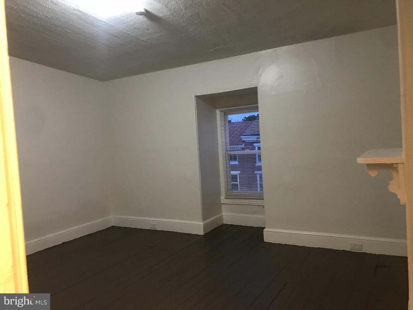 NORRISTOWN - Residential