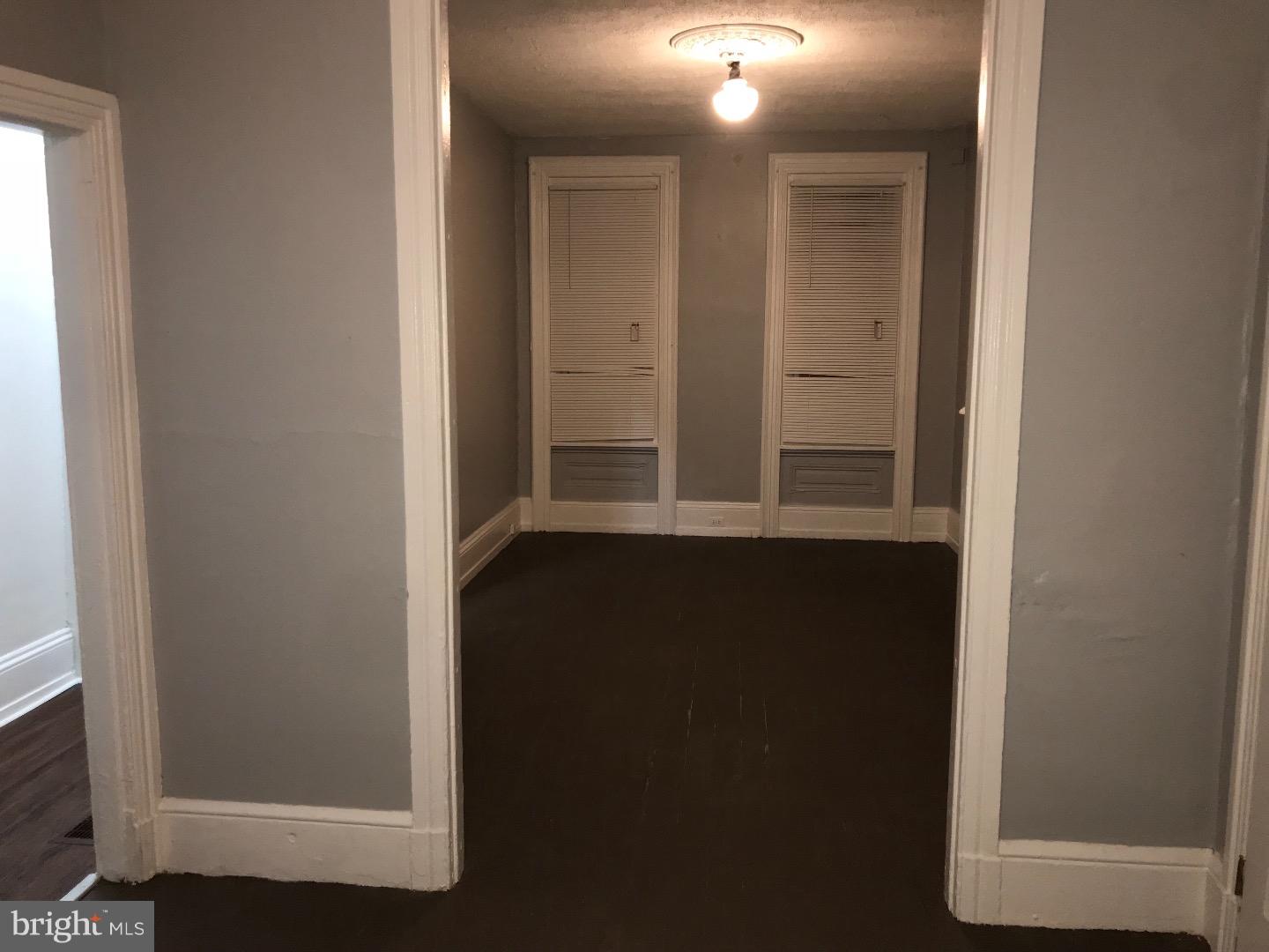 NORRISTOWN - Residential